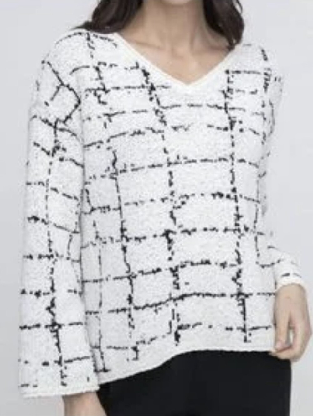 Liv by Habitat Ivory V-Neck Sweater with Black Grid AZ.XK BWT